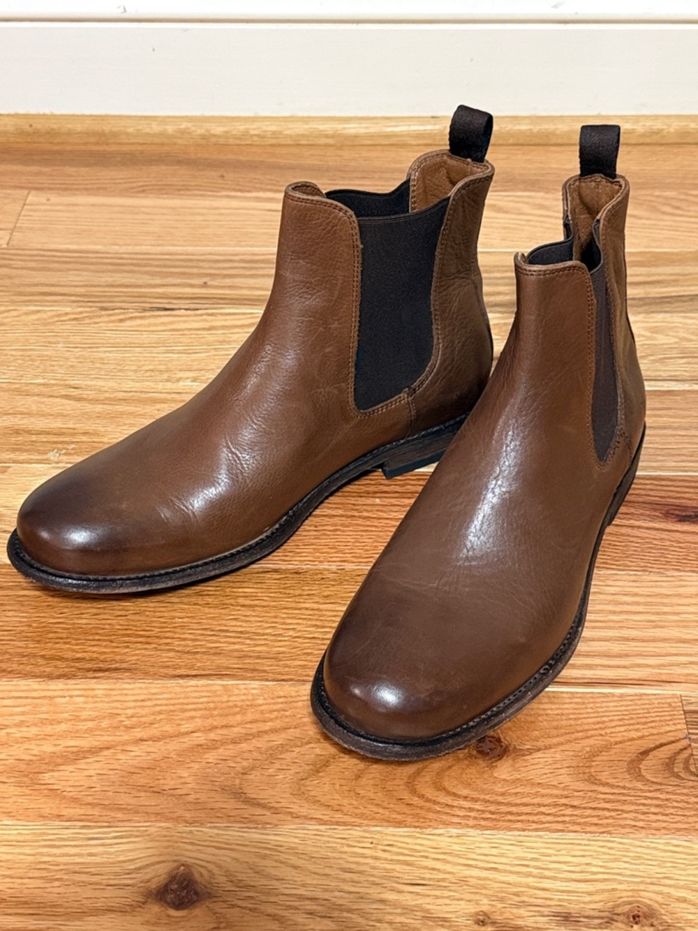 FRYE AND CO. Brown Leather Chelsea Chukka Boots - Size 10-1/2
